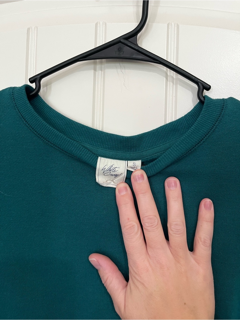 White Crow pullover - Picture 3 of 3